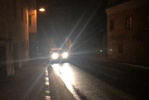 [VIDEO] Polski Rom siedzi za kratami w Wiedniu, bo pożyczył samochód. Czy przez błędy policji austriackiej i polskiej siedzi niewinny człowiek, wskazany jako sprawca kradzieży luksusowego BMW i próby potrącenia austriackiego Policjanta?