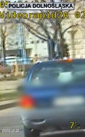 Areszt za niezatrzymanie się do kontroli drogowej i jazdę z prędkością ponad 100 km/h w mieście