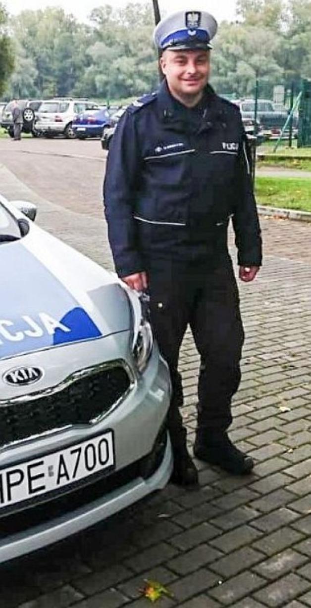 Wstrzymany ruch na drodze szybkiego ruchu S3. 38-latek uratowany przez policjantów